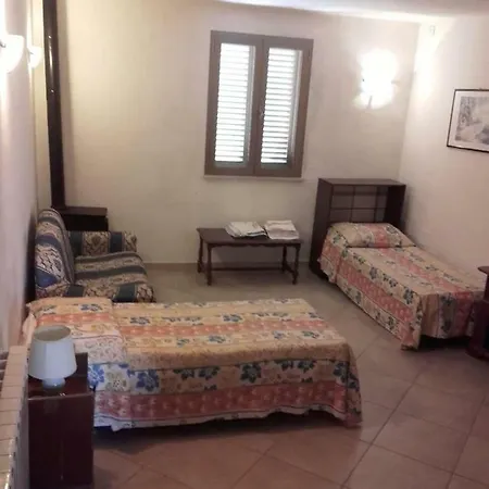 Casolare Santa Maria * Sassa (Tuscany)